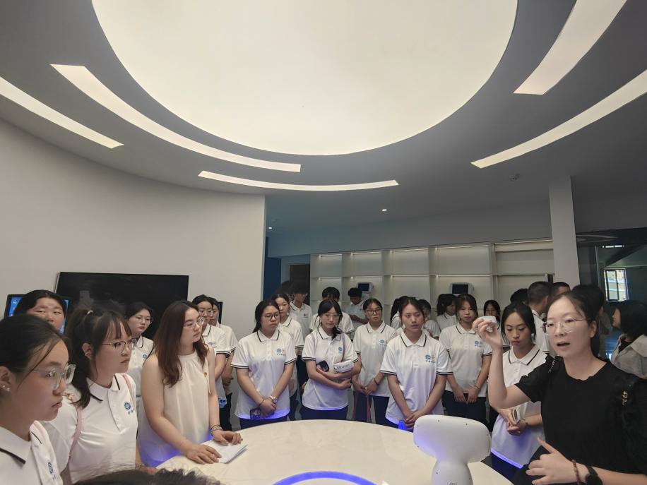 说明: 微信图片_20250916202819_19_17